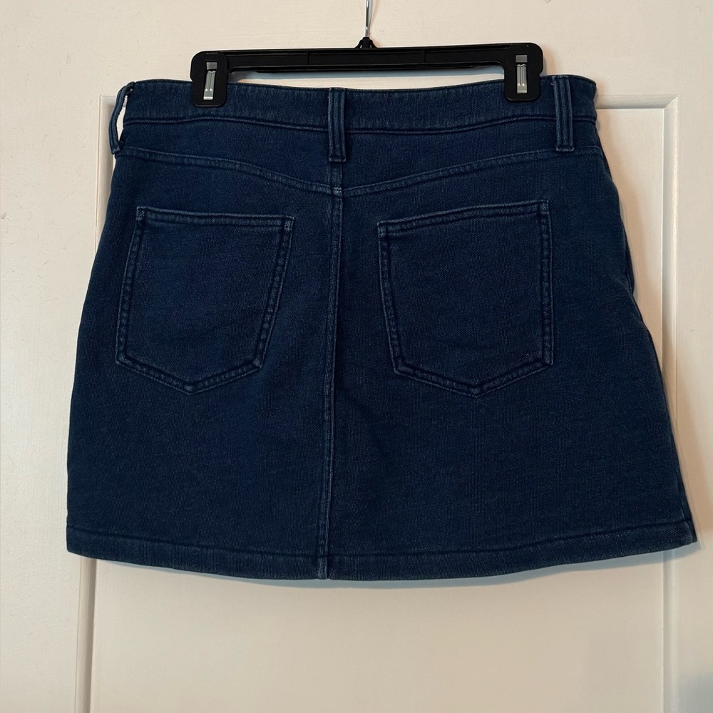 GAP Indigo Denim Apparel - Picture 3 of 4
